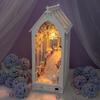 Rincón de Figuras Miniatura de Madera para Libro de Bodas DIY Miniaturas Atril Estantería Hecha a Mano para Regalos de Cumpleaños Manualidades de Decoración del Hogar