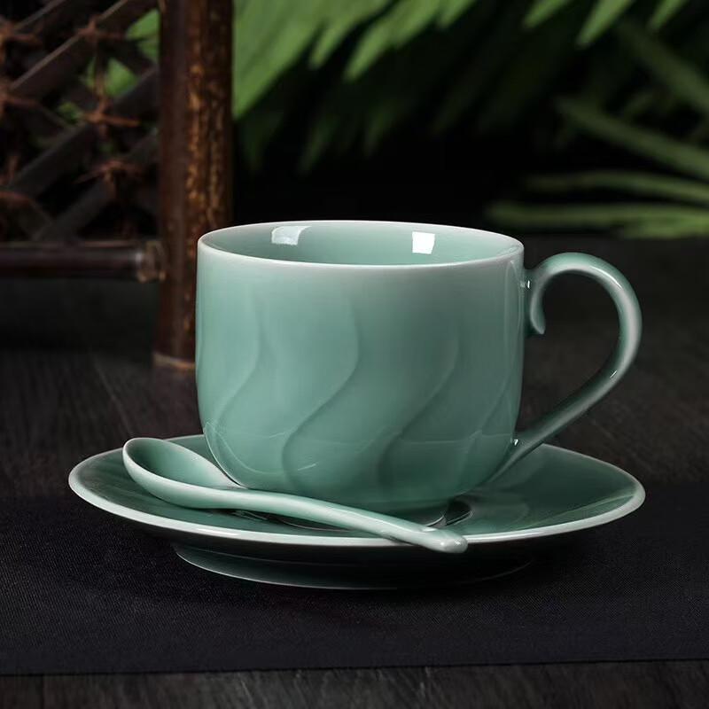 

Yihude Diyao Meiziqing Celadon Coffee Set