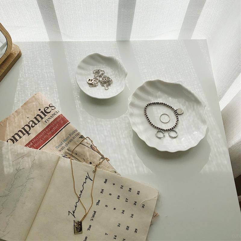 Muschelförmige Schmuckaufbewahrungsschalen Schalen Weiße Keramikplatte Aufbewahrungsschalen Ring Ohrringe Platte Heimdekoration Tablett Design