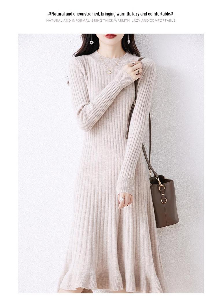 Women's Extra Long Wool Dress - Slim Fit, Round Neck, Autumn/Winter