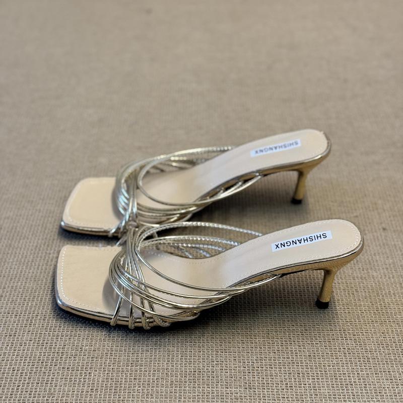 

Внешний темперамент квадратный носок тонкий ремешок тонкий каблук женские летние прохладные шлепанцы красивые французские крест высокий каблук открытый носок римские сандалии 40 золотой