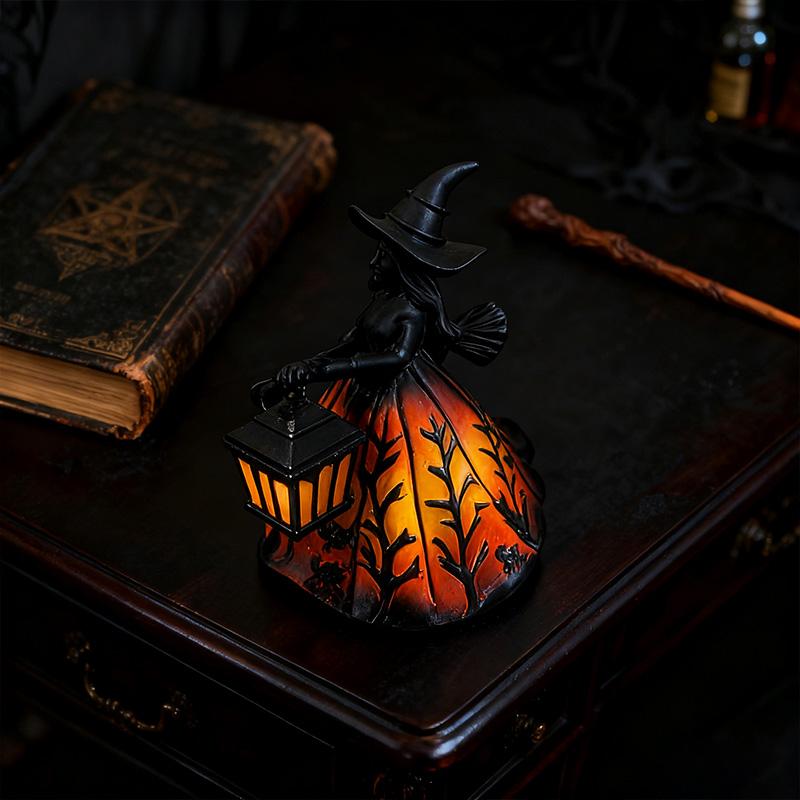 Halloween Witch Lantern Indoor Spooky Standing Night Light Unique Witch Statue Table Lamp for Bedroom Halloween Decor Gifts