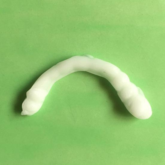 2Pcs/Set Teeth Denture Upper Snap On Smile Natural Flex Denture Cover Teeth Cosmetic Veneers for Dental Clinic
