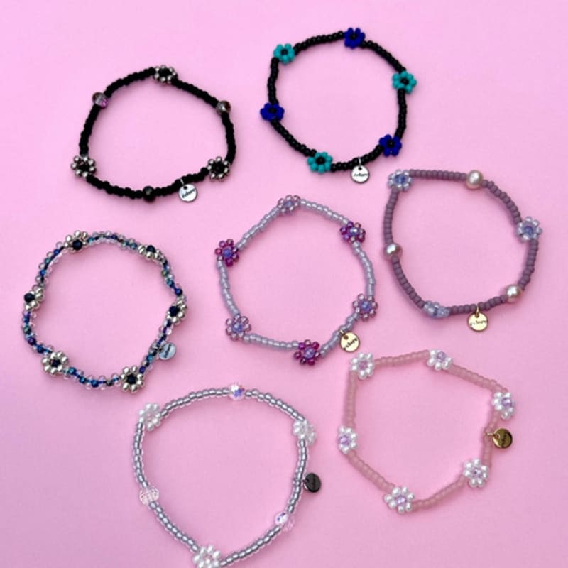 Eclore Mini Flower Bracelet