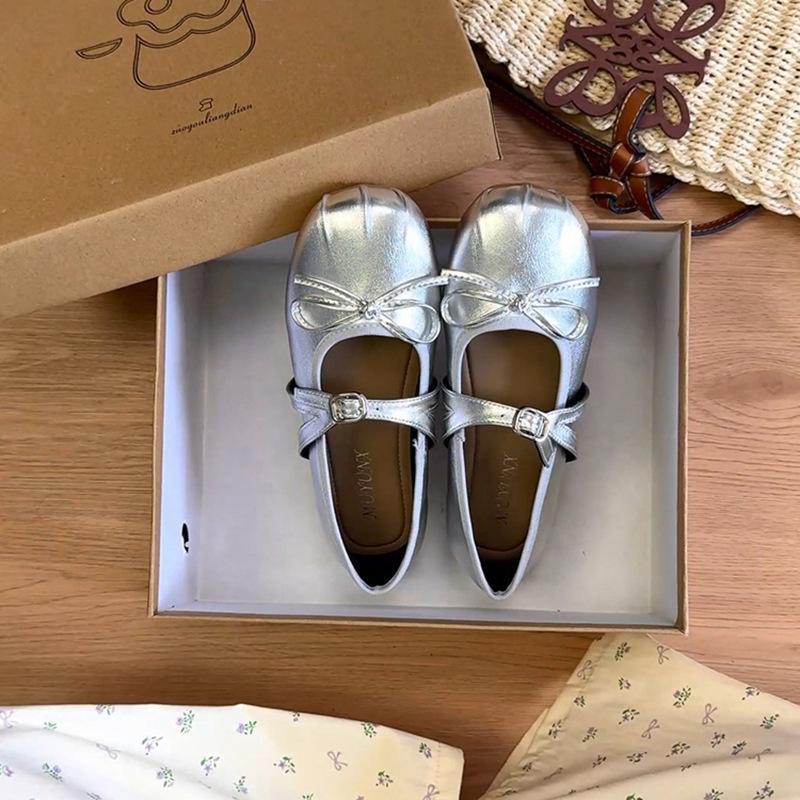 

French Gentle Bow Silver Mary Jane Shoes Flat Shoes Small Leather Shoes Summer Korean Version One-word Belt Single Shoes Women s Shoes 40 серебряный