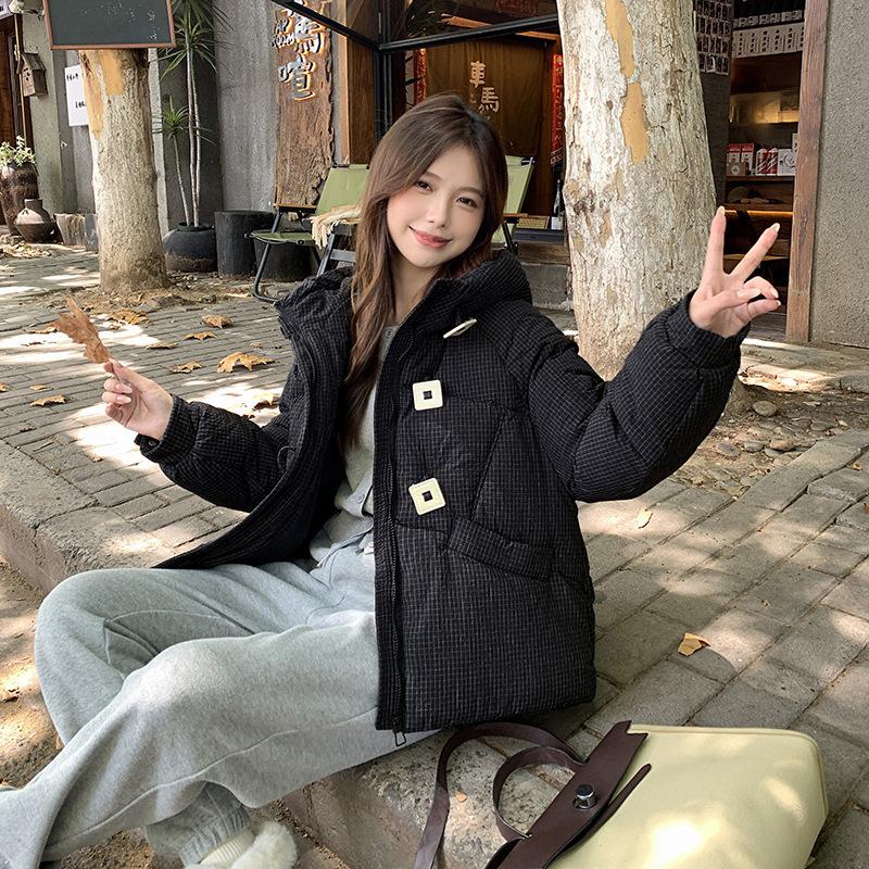 Down and Cotton-padded Clothes with Three Buttons, Square Collar and Hooded Short Bread Clothes, Ladies Thickened Cotton-padded Jacket