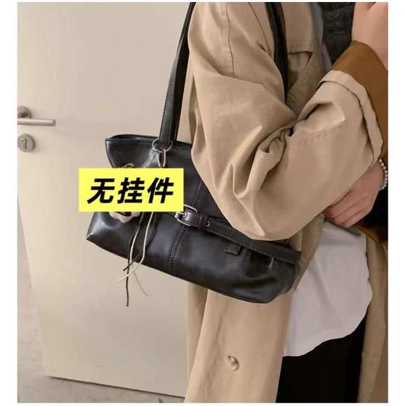 

Maillard retro underarm bag women s autumn and winter 2 new trendy fashion niche tote bag simple commuting