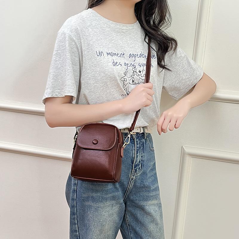 Retro Small Bag for Women's New Summer Fashion Vertical Mobile Phone Bag Oil Wax Leather Multi Layer Versatile Single Shoulder Crossbody Bag