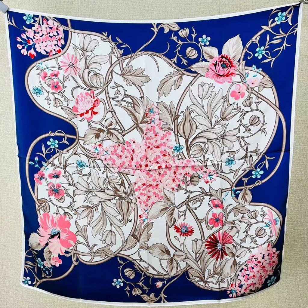 Guochao Chinese Landscape Painting Lotus Flower Versatile 100 Mulberry Silk Square Scarf Thin Shawl Women'S Silk Scarf Silk Scarf