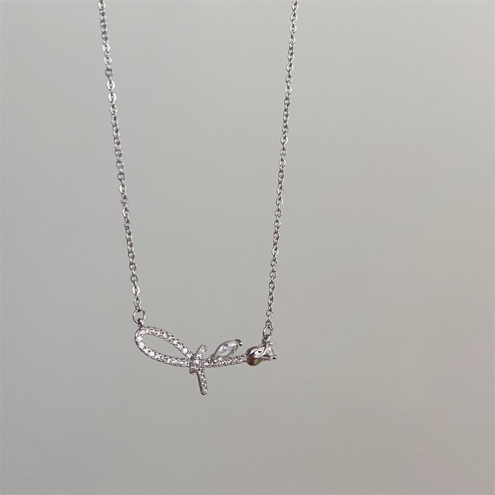 Elegant Zirconia Flower & Bow Necklace - Delicate Rose Knot Clavicle Chain for Women