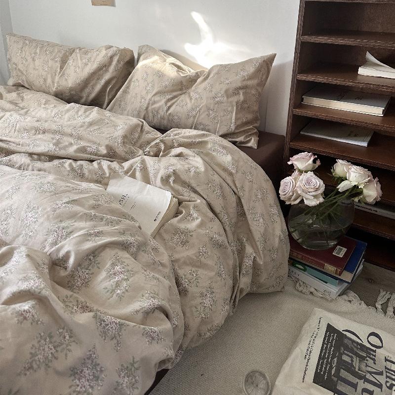 French Style Retro Printed Bedding Rural Style Duvet Cover Solid Color Dust-proof and Easy To Clean Mattress Protective Covers Envelope Pillowcase