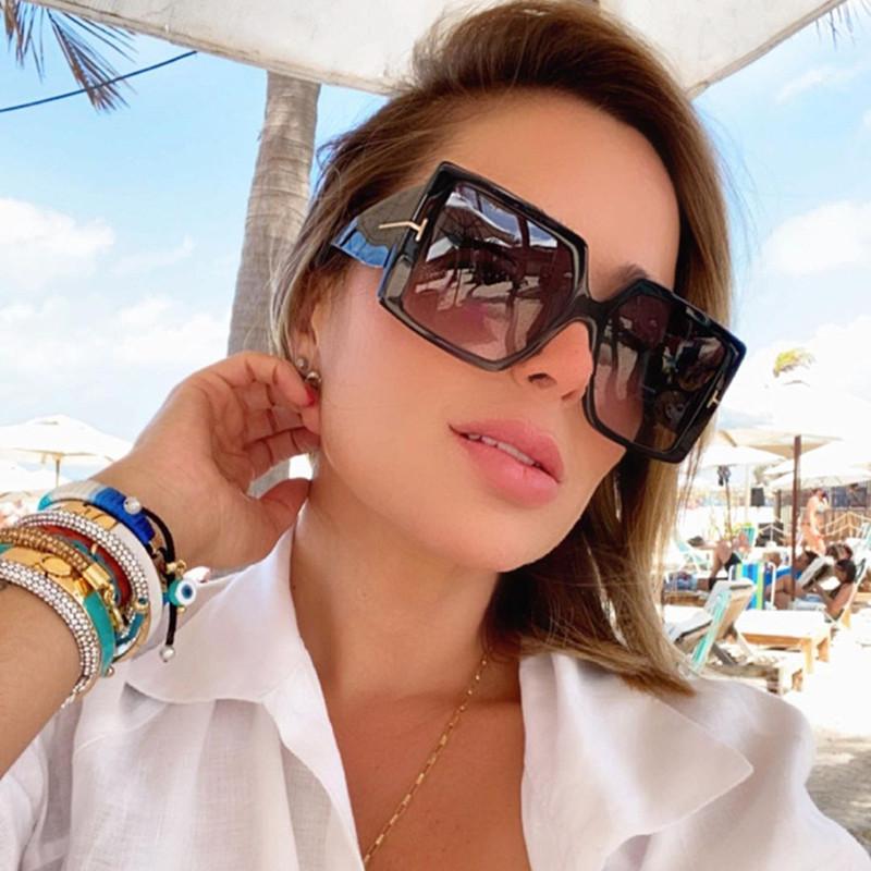 Vintage Oversized Square Gradient Sun Glasses Women Luxury Brand Outdoor Design Fashion Large Legs Sunglasses Lunette De Soleil