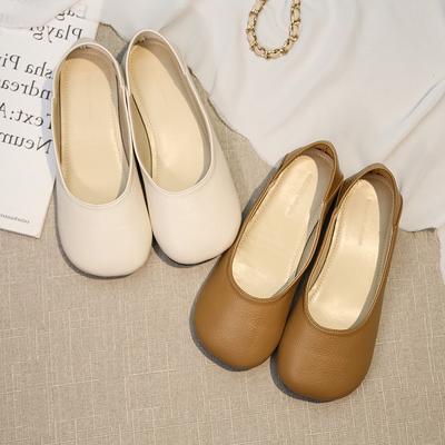 2024 Autumn New French Flat Bottom Shallow Mouth Ultra Soft Retro Low Heel Casual Small Leather Shoes