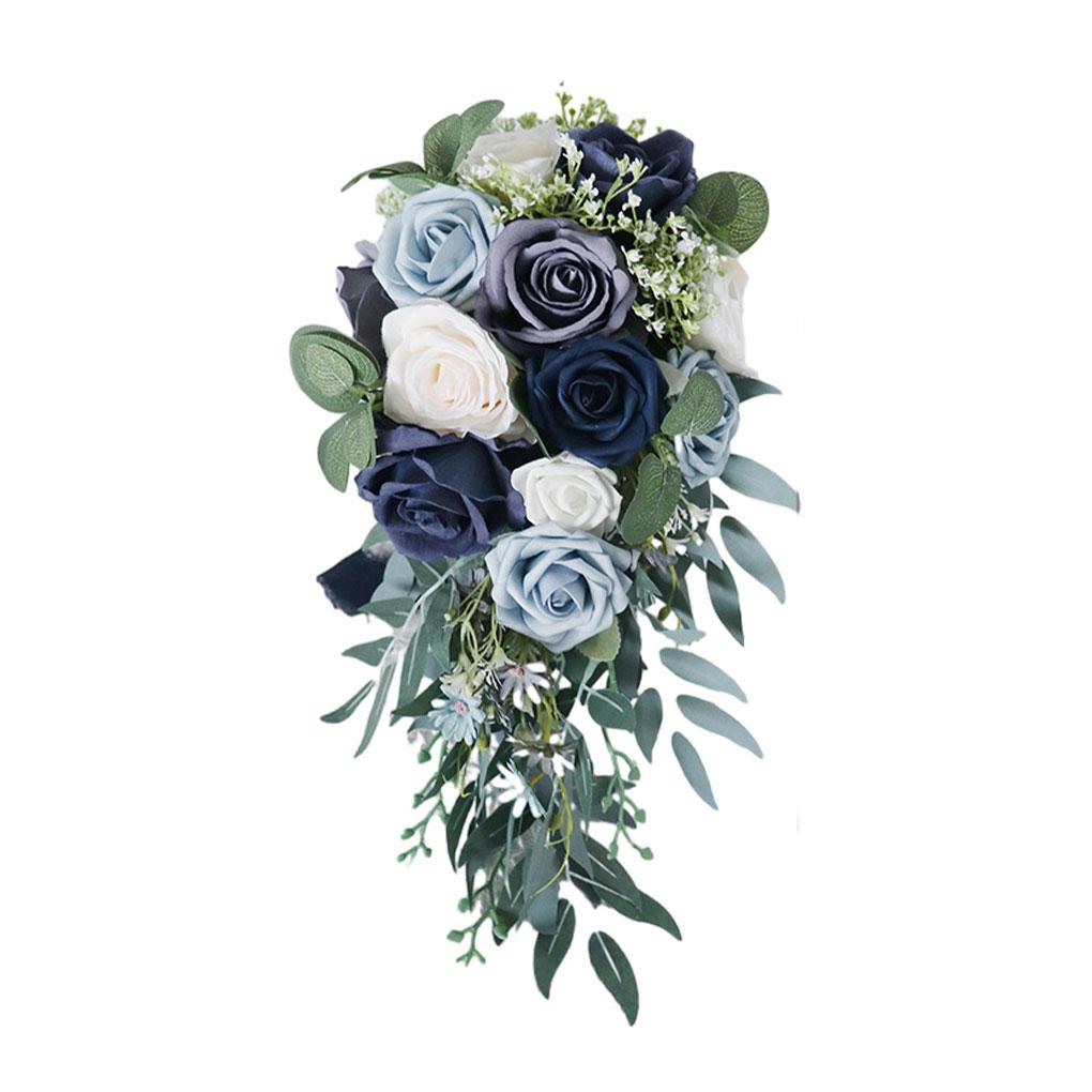 

Свадебный букет из искусственных цветов. Экологичный и не требующий особого ухода искусственный свадебный букет.