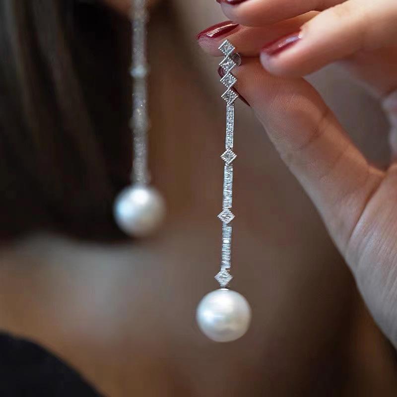 Elegant French Pearl Tassel Earrings: Light Luxury Versatile Qixi Festival Gift x1535
