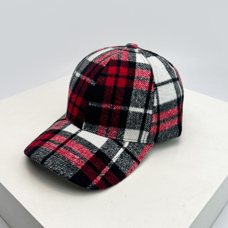 

New Unisex British Style Plaid Color Block Baseball Hats Sunshade Casual Warm Retro Peaked Caps Versatile Fashion Hardtop Stripe 52-60cm