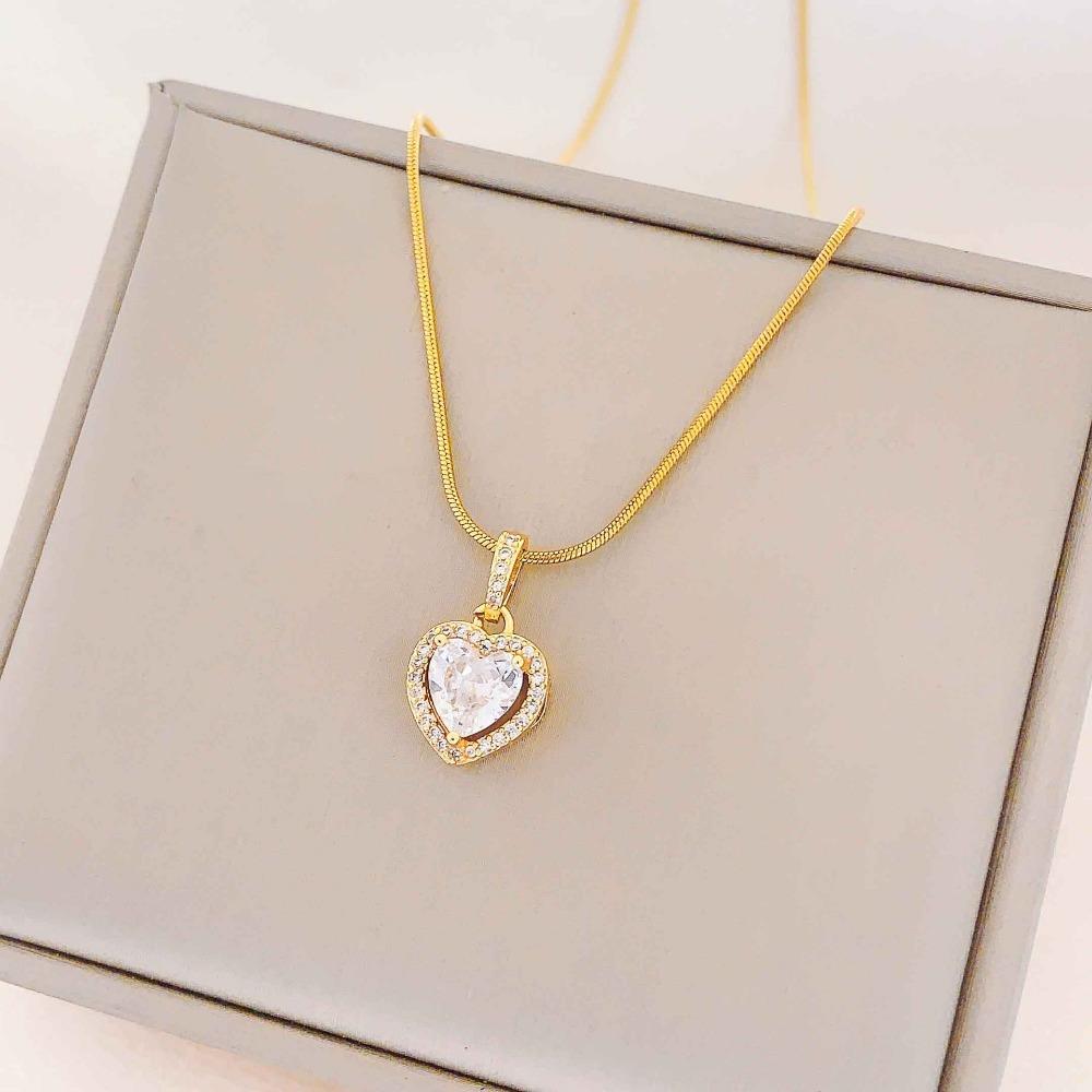 Necklace Women Do Not Fade Summer Small Cute Temperament Titanium Steel Necklace Versatile High-end Jewelry Simple Collarbone Chain