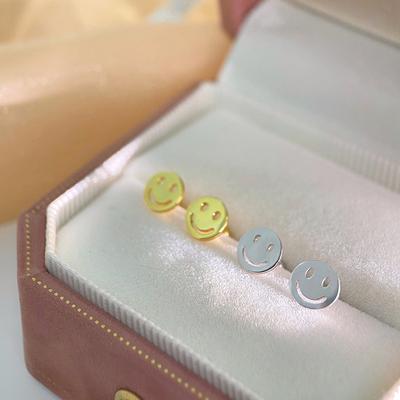 Cute Smiling Face Screw Earrings for Women Sweet Niche Design Versatile Earrings