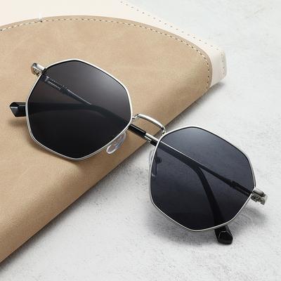 Occhiali e accessori – Occhiali da sole