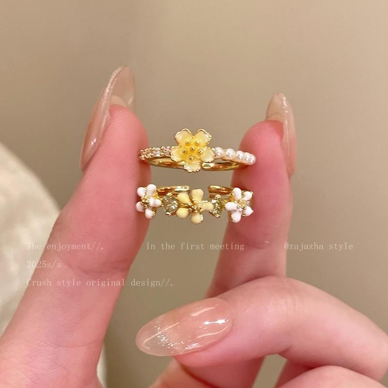 

2025 Sweet Daisy Flower Rings For Women Open Adjustable Ring Electroplating Cuff Wedding Engagement Rings Zircon Gift resizable рожевий червоний колір