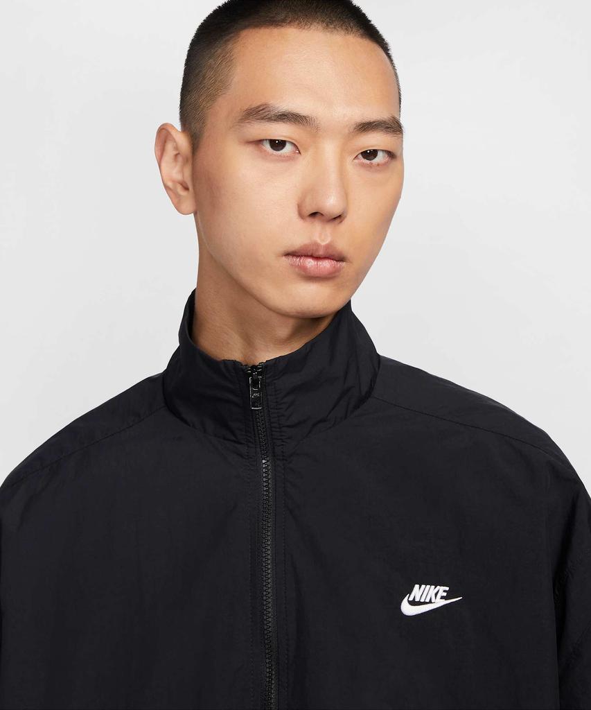 Nike Club Oversized Woven Track Jacket M - Black:White / Hq6110-010