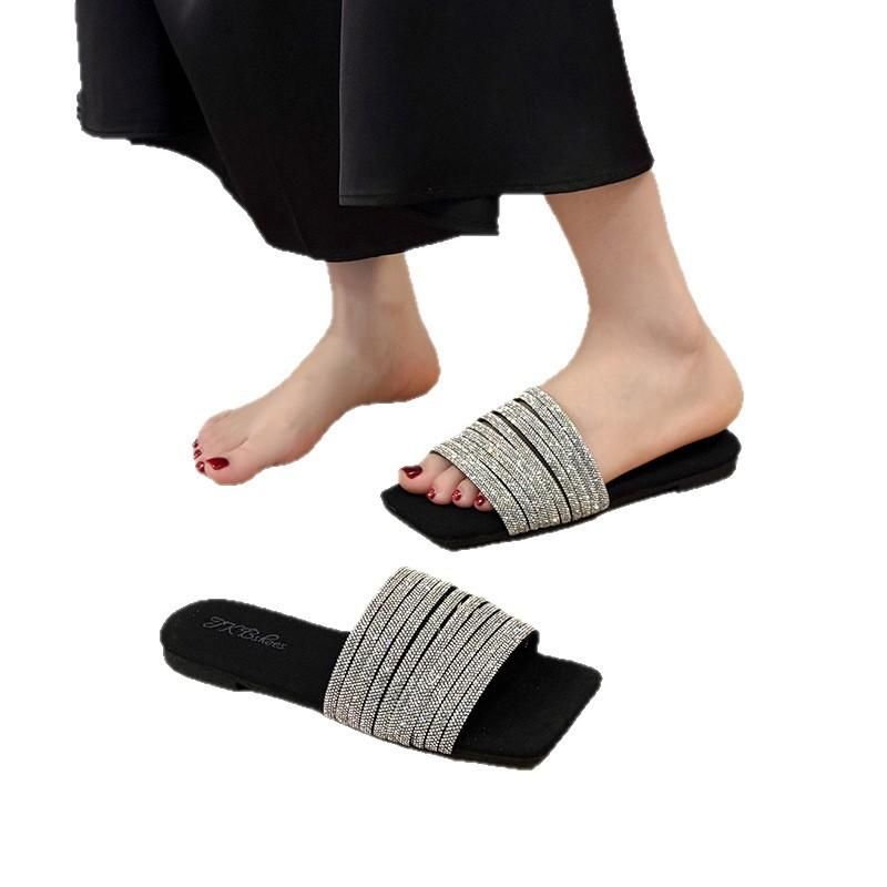 Soft-bottomed Open-toed Slippers for Women To Wear 2025 Summer New Fairy Style Temperament Rhinestone Word with Flat-bottomed Cool Slippers