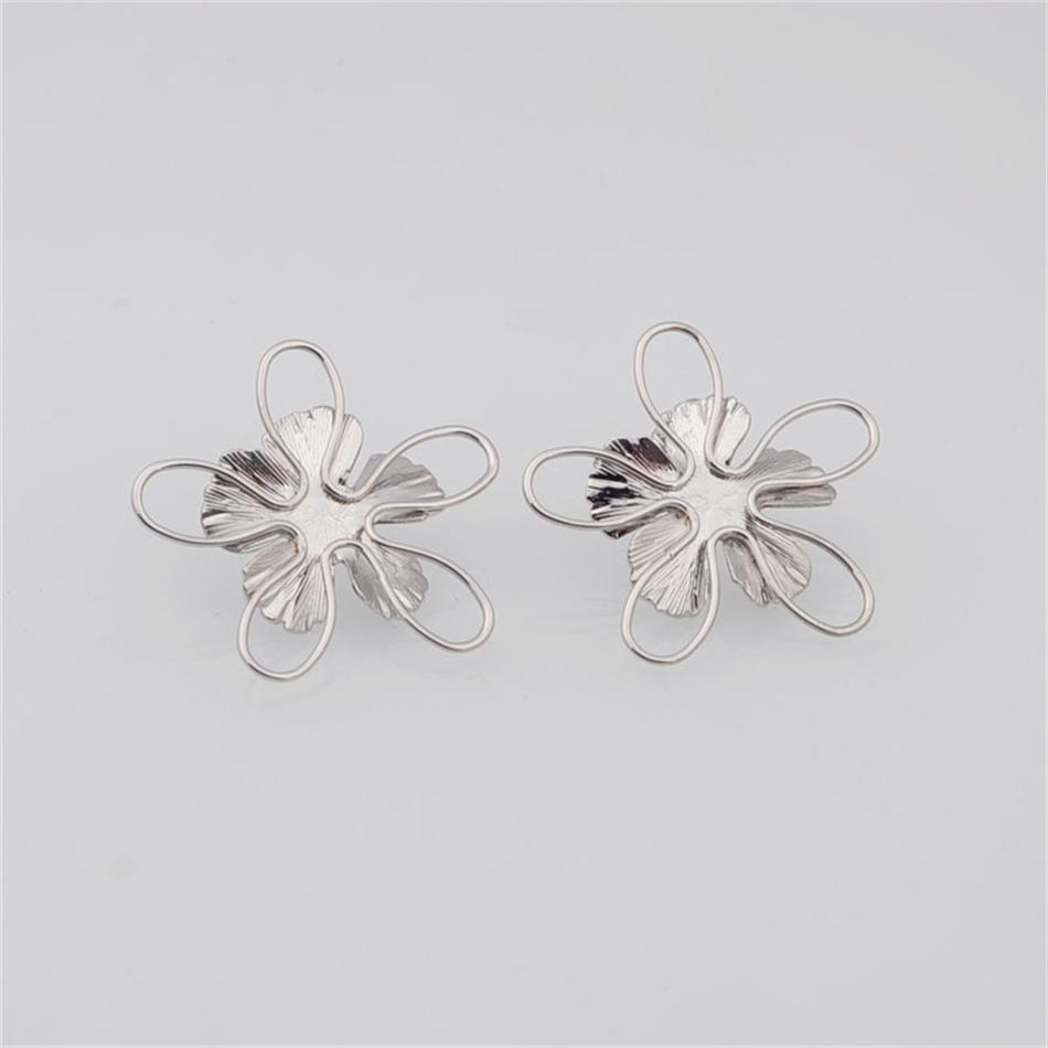 Übertriebene Große Webblumen Metall Goldene Stecker Ohrringe für Frauen Ohrschmuck Accessoire