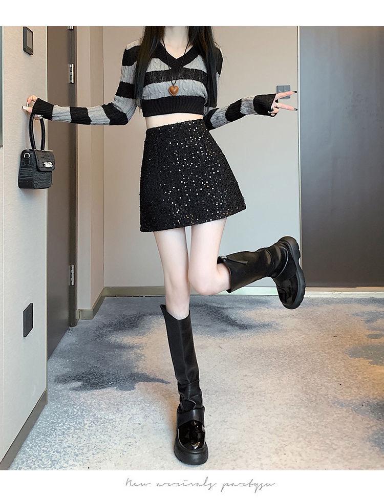 2024 French Chic Women's Sequin Tweed Pencil Skirt - Autumn/Winter Collection