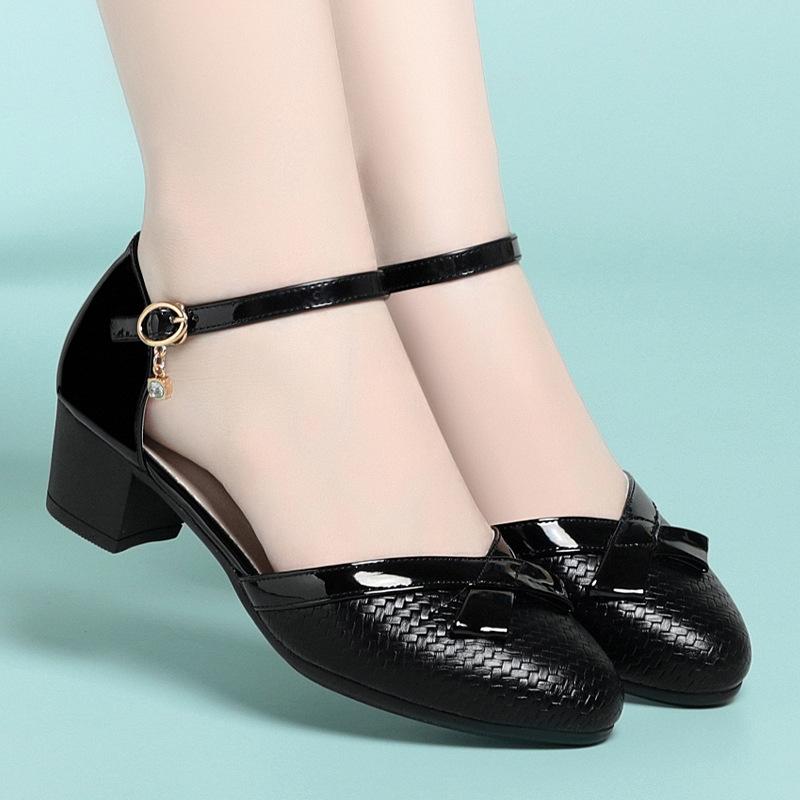 4,5 cm Prodyšné Pohodlné Mělké Mašličkové Boty z Lesklé Kůže Dámské Mary Janes 2025 Jaro Střední Blokové Podpatky Boty do Kanceláře Pro Mamu