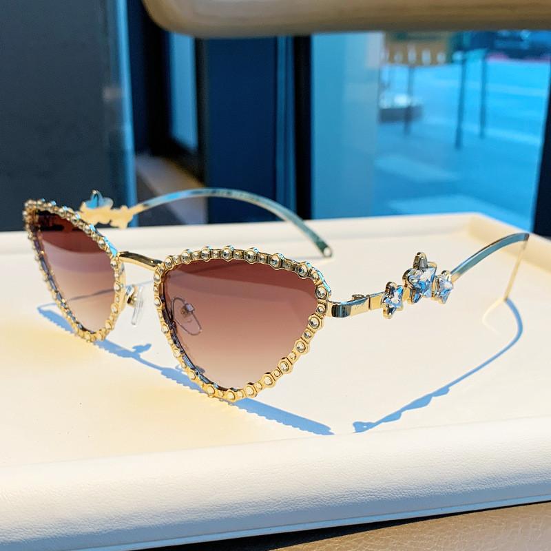 Cat Eye Sunglasses For Women With Diamond Embellishments Uv400 Sun Protection Fashion Accessory