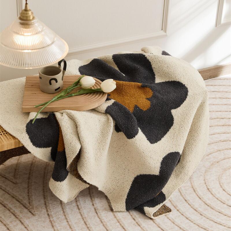 1pc Nordic Flower Pattern Knitted Blanket, Air Conditioning Blanket Warm Cozy Soft Throw Blanket For Couch Bed Sofa