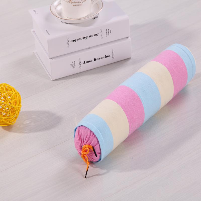 1 Stück Buchweizenschalen gefüllte Kissen, Nackenkissen und Büro-Nickerchenkissen helfen, Schulter- und Nackenschmerzen zu lindern.