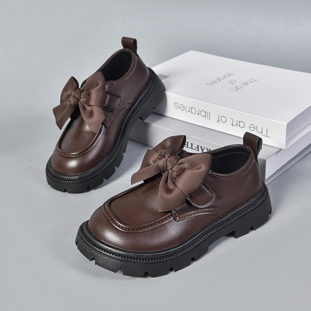 Girls Spring Autumn Soft Sole Oxford Shoes with Velcro for School Performance Black