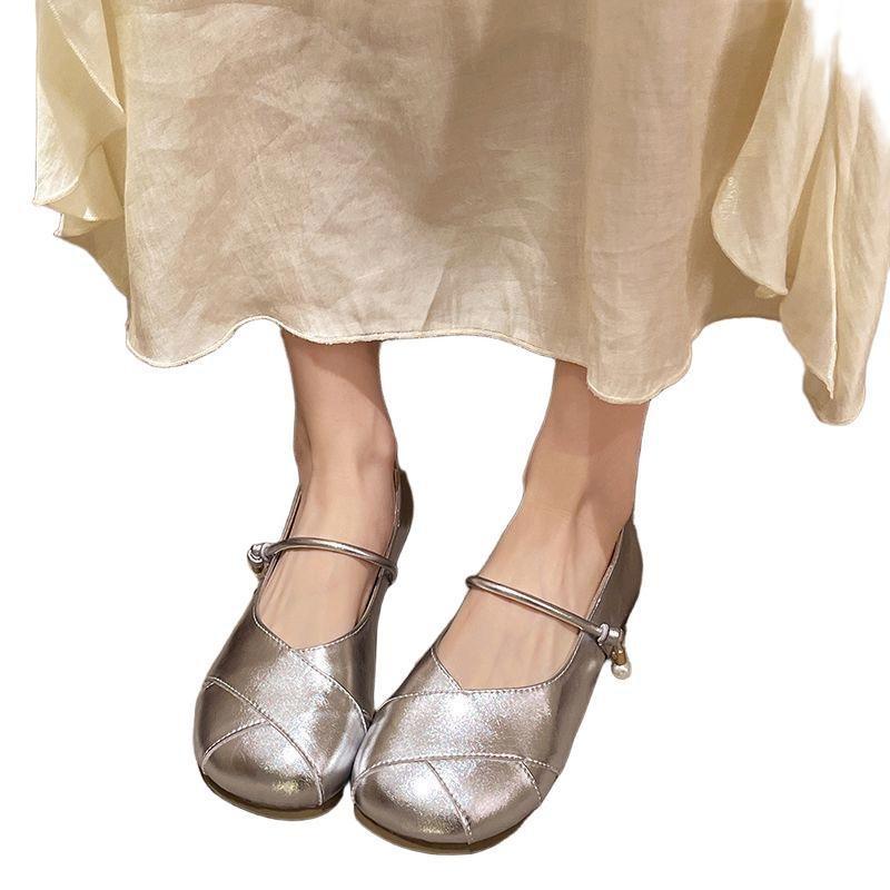 Single shoes rare shoes summer new flat bottom wear-resistant shallow mouth Mary shoes versatile breathable shoes soft sole women