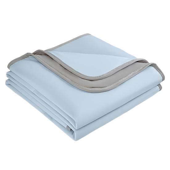 Cooling Summer Quilt Non-Sticky Air Condition Comforter Breathable Cooling Comforter for Night Sweats And Hot Sleepers