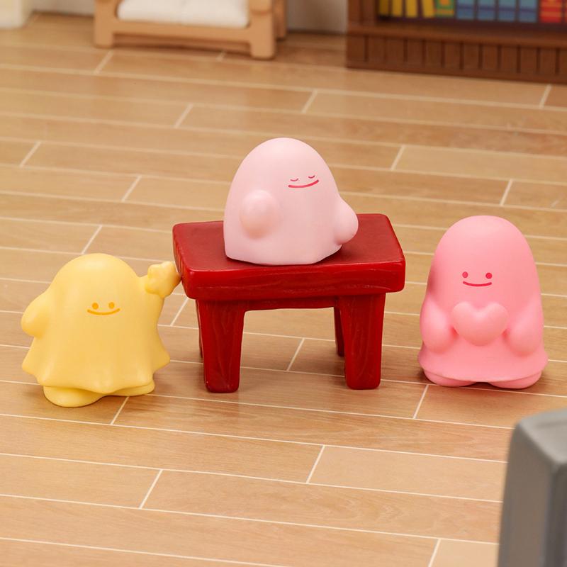 Cute Cartoon Mini Halloween Colorful Ghost Miniature Figurines Desktop Car Micro Landscape Home Ornaments Decoration Accessories