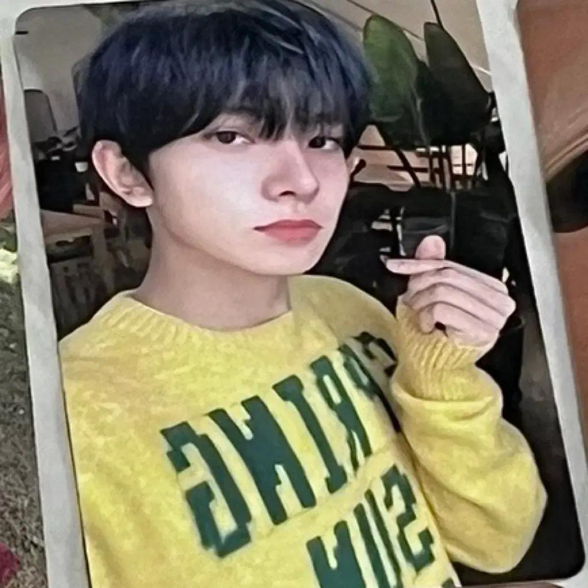 

Я надеюсь, что Nhyfen выиграет в 2022 году. С Рождеством!