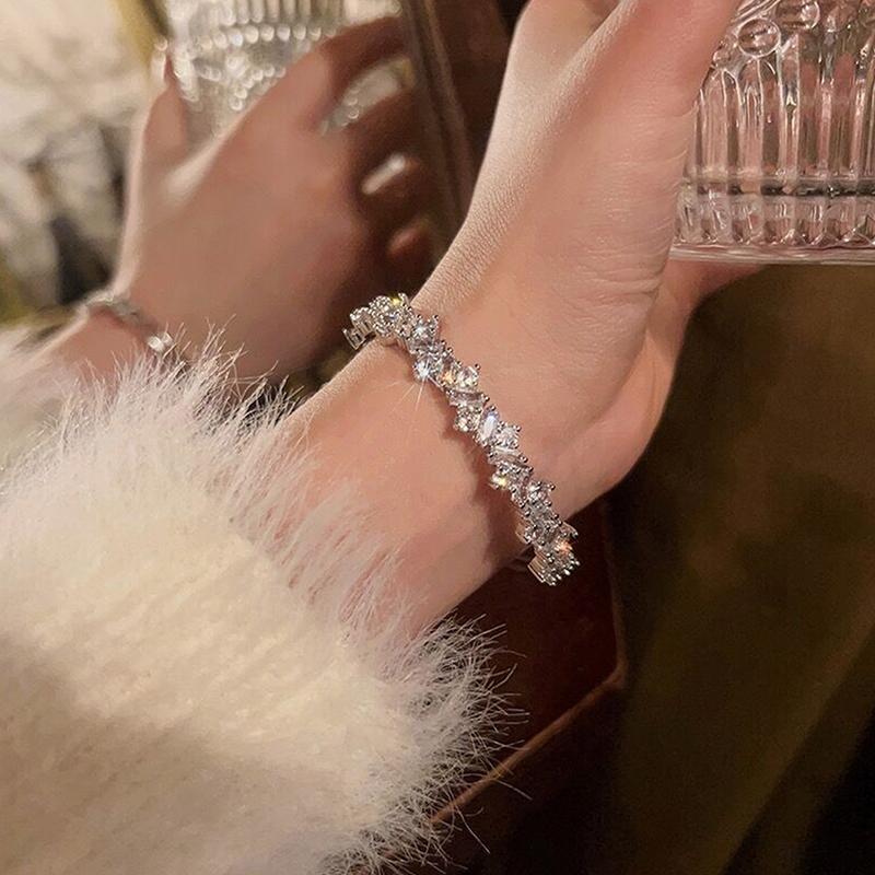 Gypsophila otevírací plný diamantový třpytivý náramek na zápěstí pro ženu, párty šperky, doplňky, dárek