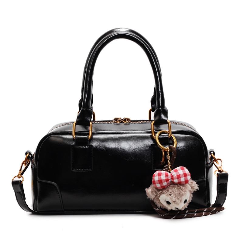 Bag Women's New Versatile Shoulder Bag Casual Commuter Handbag