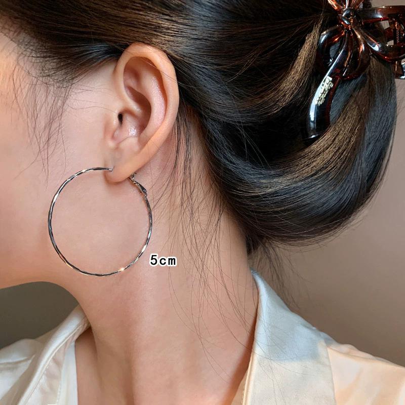 Gold plain ring earrings exaggerated atmosphere earrings simple circle earrings