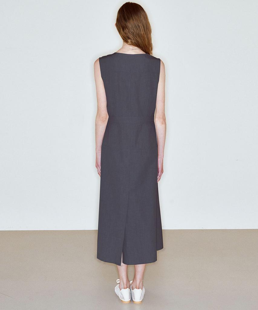 Ssikeoseun Fitted Round Neck Sleeveless Dress_Navy