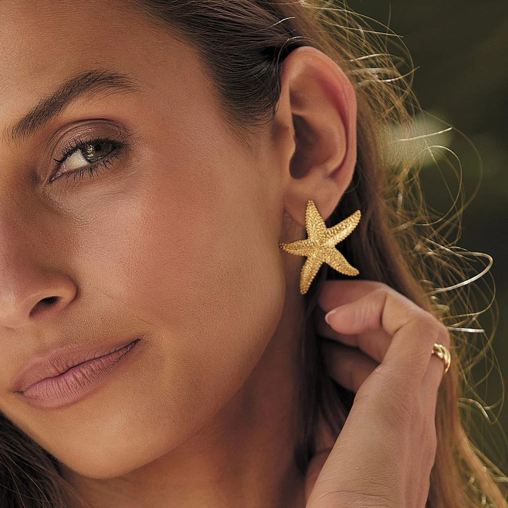 Stainless Steel Stud Earrings for Women - Elegant Ear Accessories Featuring Star-shaped Seashell Designs