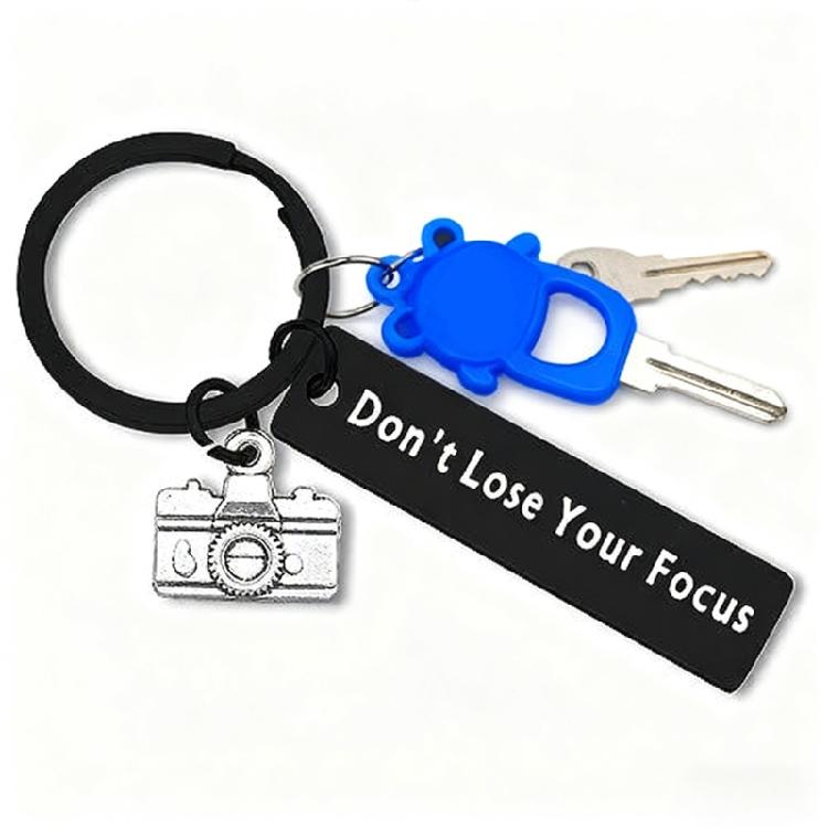 Photography Theme Keychain Stainless Steel Vintage Camera Design Smooth Brims Everyday Carry Accessory For Adults