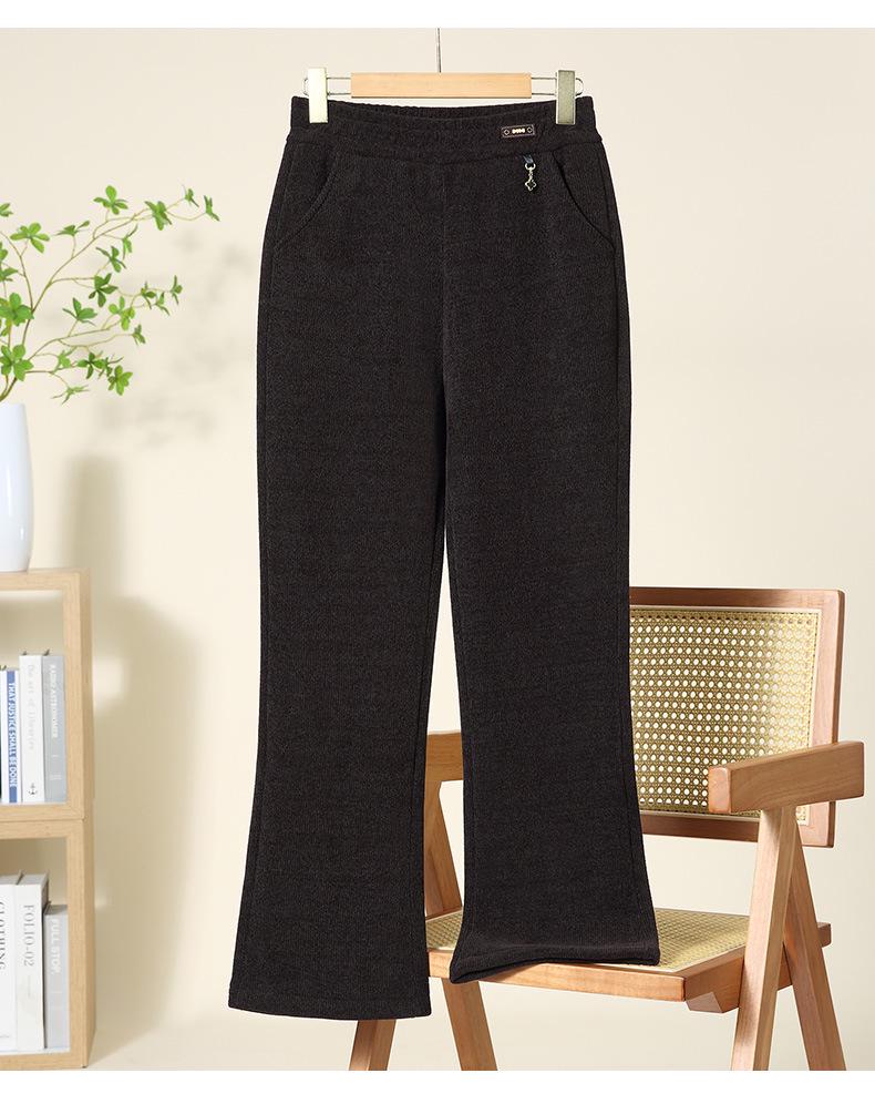 Mom's Warm Velvet High-Waist Flared Pants - Autumn/Winter, Elastic, Loose Fit for Middle-Aged & Elderly Women