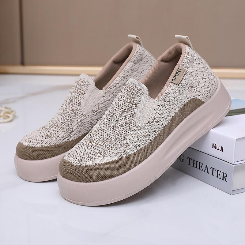 Shoes women's new comfortable breathable soft sole not tired feet casual single shoes women's non-slip one-pedal versatile lazy shoes