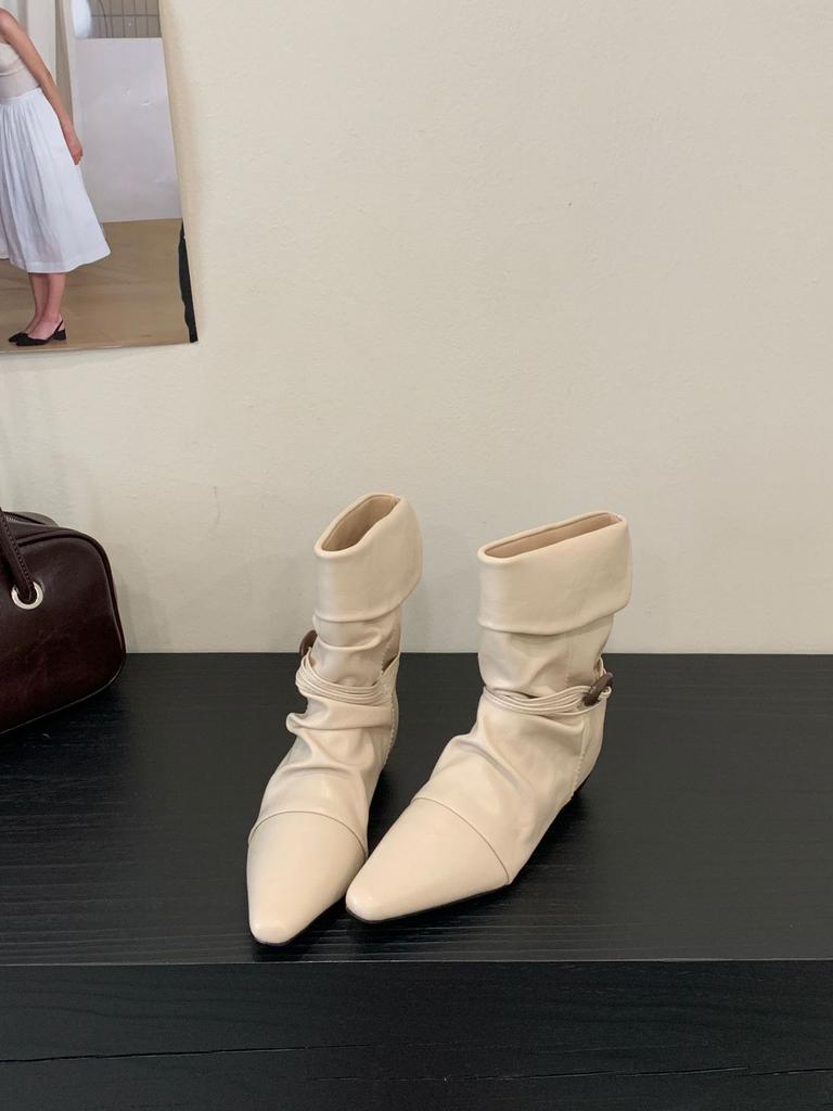 Hohe Version 2025 neu retro Nische spitzes Design spitze Stiefel Stiefeletten flache Sohle mittelhohe Stiefel Damen