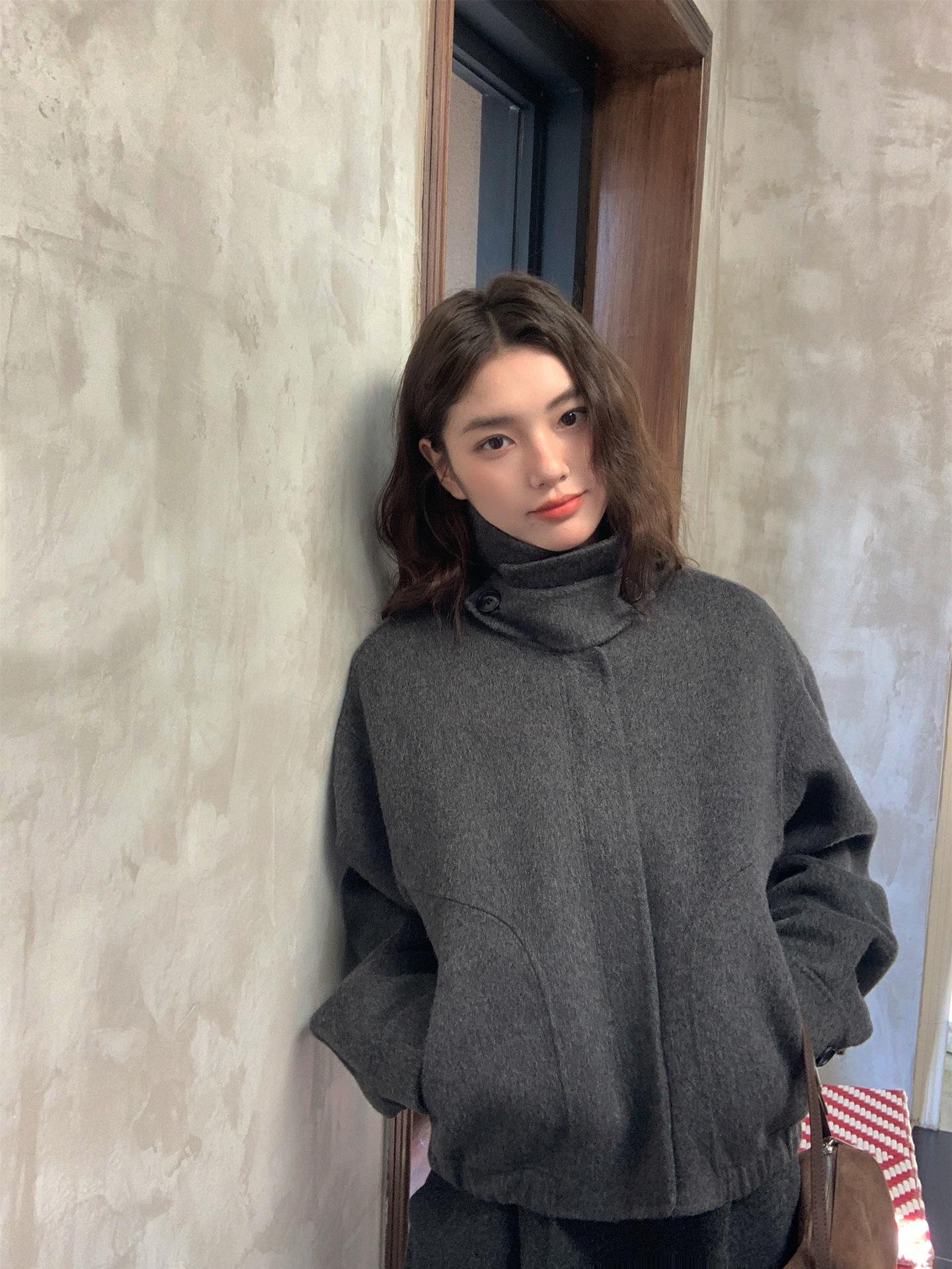 

Korean Style Women s Petite Woolen Zipper Jacket One Size