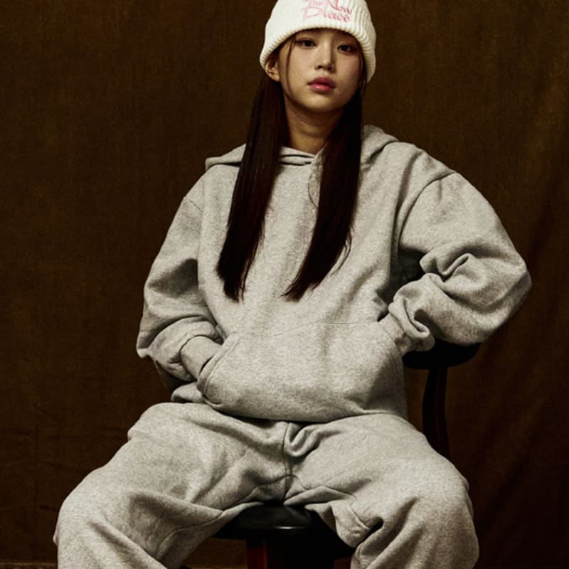 

TNP TNP EMBROIDERY BEANIE Ivory