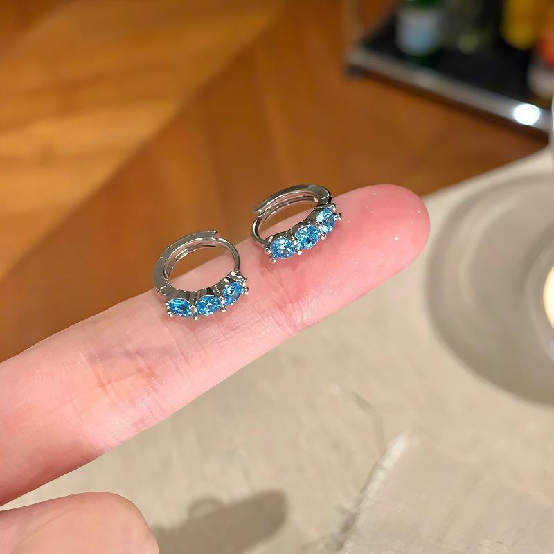 Colorful Zirconia Ear Hoop - Exquisite and Dazzling, Perfect for Protecting Your Ear Holes. Small and Unique Hoop Earrings Without Ear Holes.