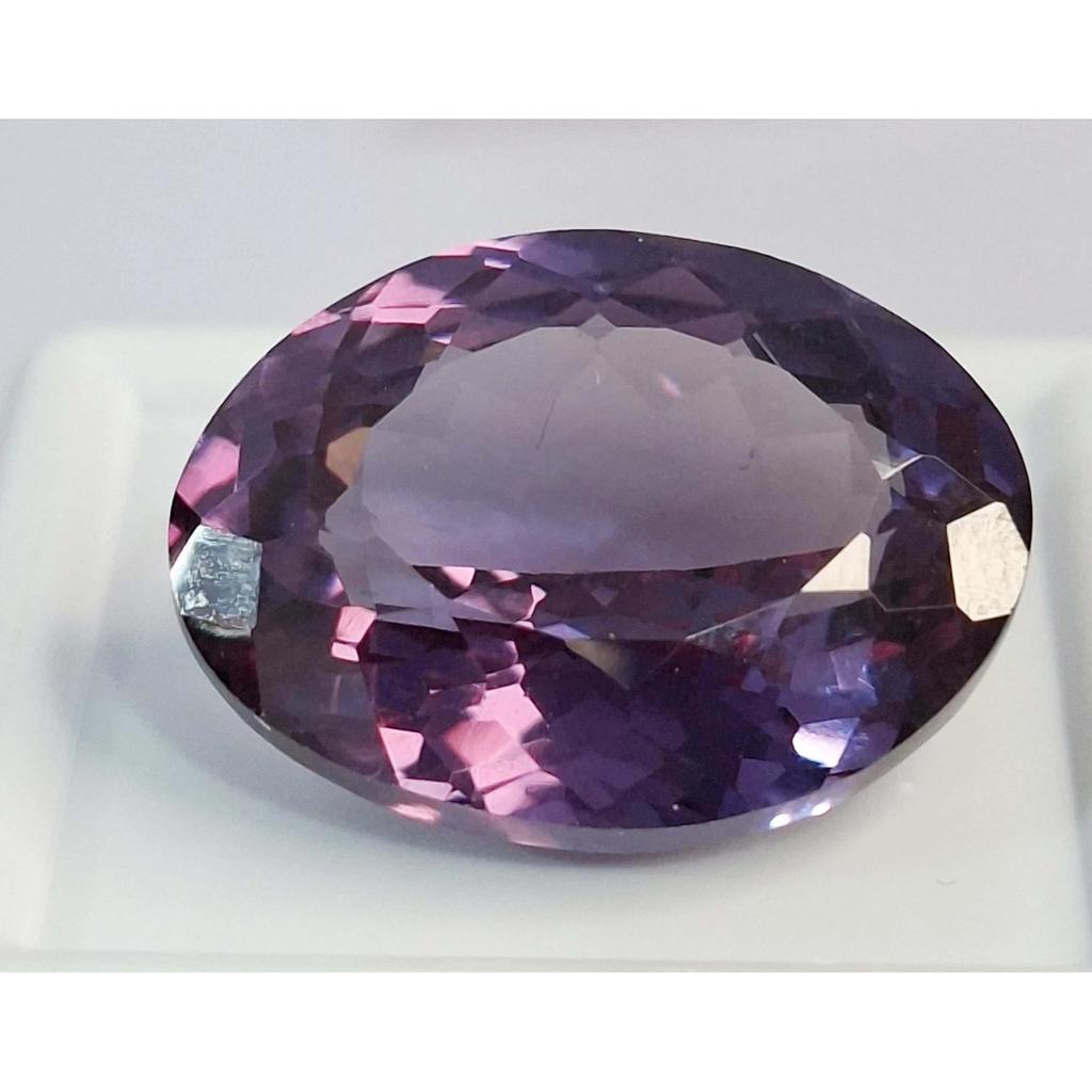 Stunning Color Change Alexandrite Natural Oval Cut 21-23 Ct Loose Gemstone